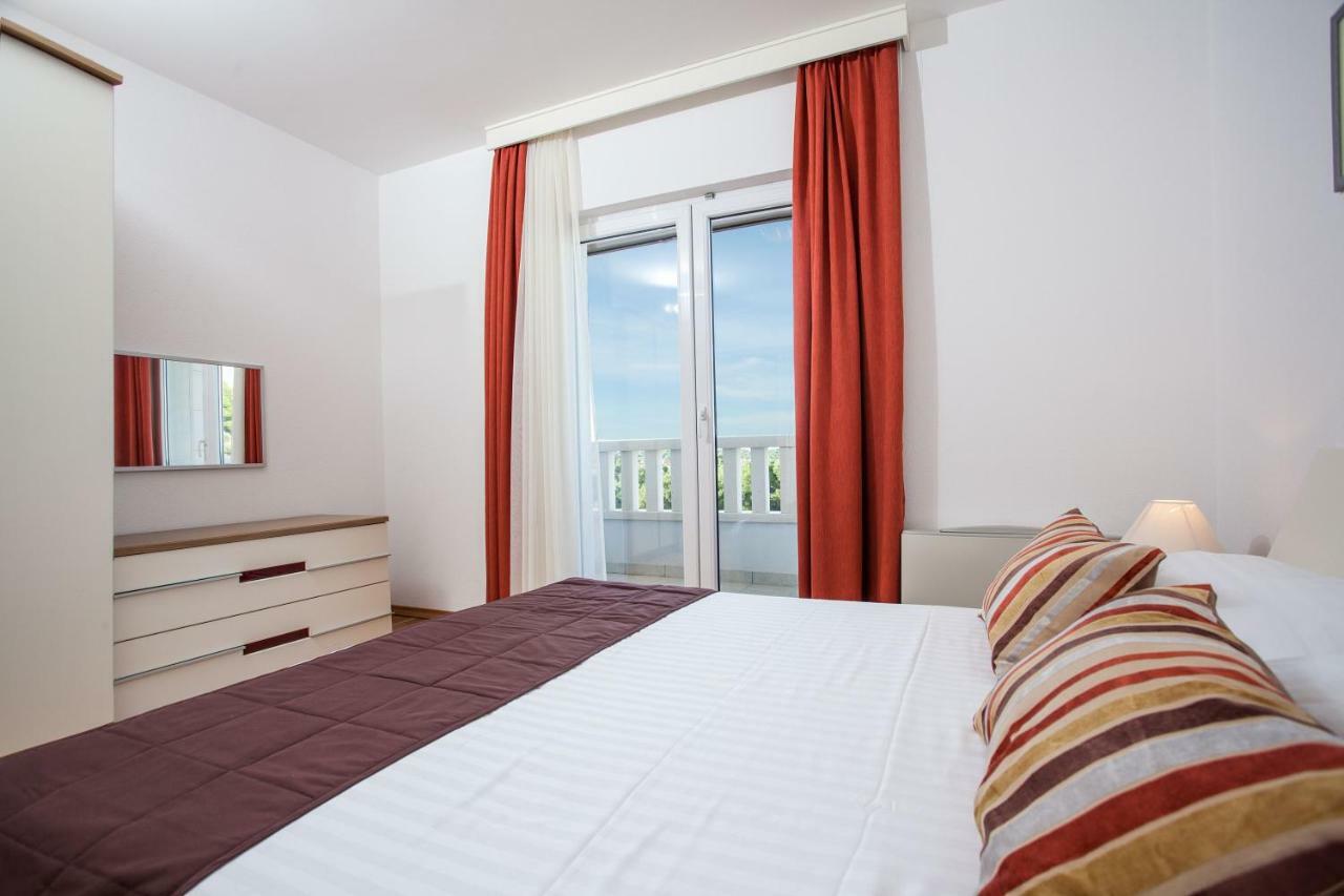 Villa Luce Mit Pool Makarska Luaran gambar