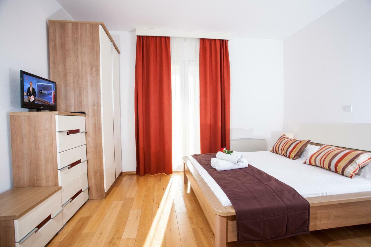 Villa Luce Mit Pool Makarska Luaran gambar
