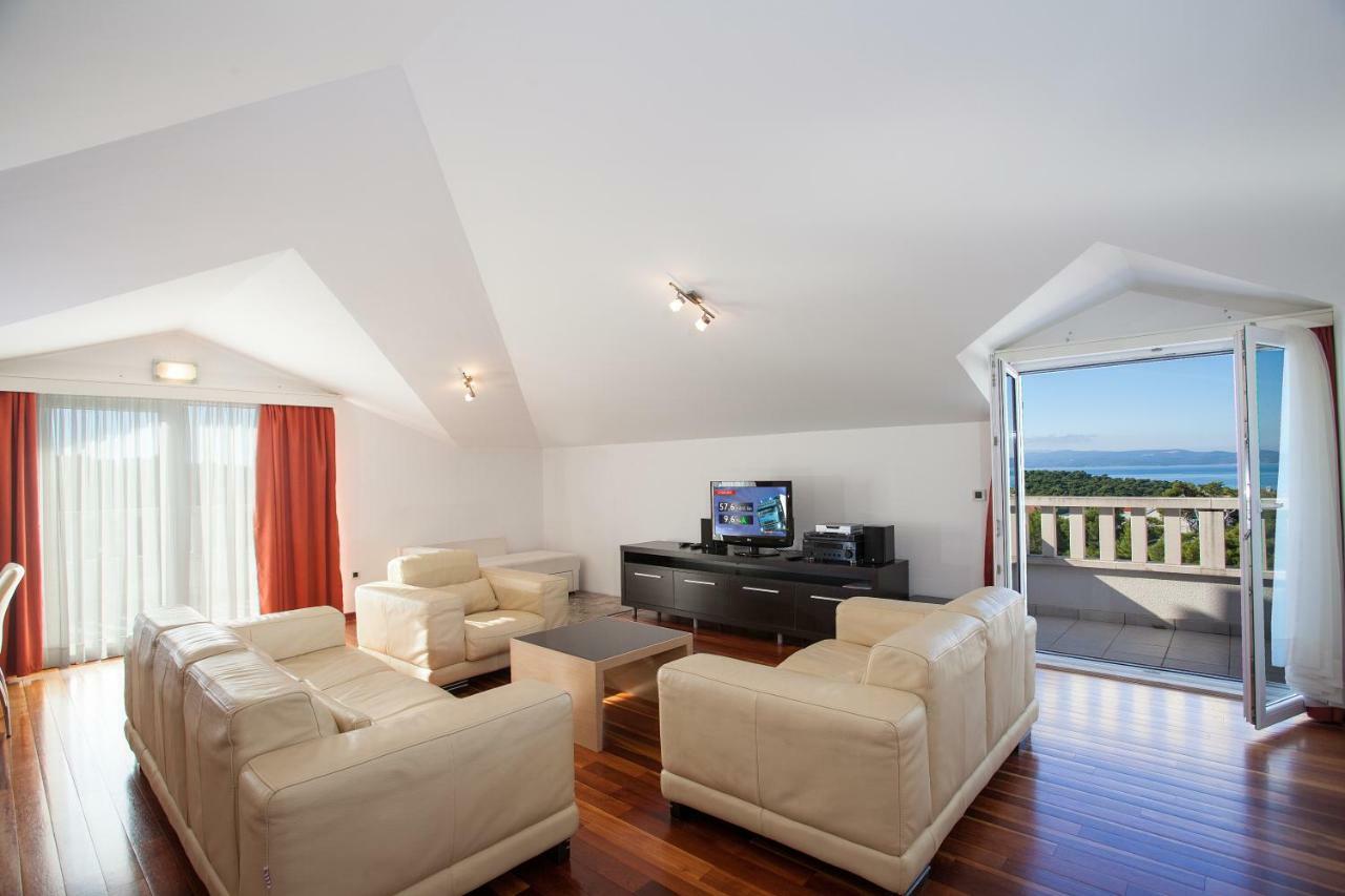Villa Luce Mit Pool Makarska Bilik gambar